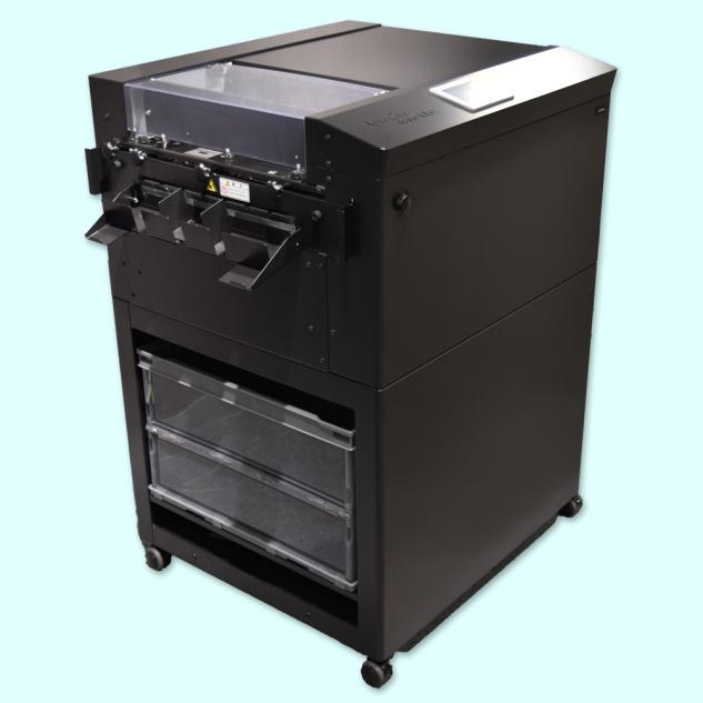 AeroCut nano Max, vollautomatischer Kartenschneider 