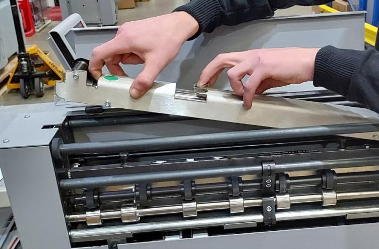 Morgana AutoCreaser PRO XW Rill- und Perforiermaschine 